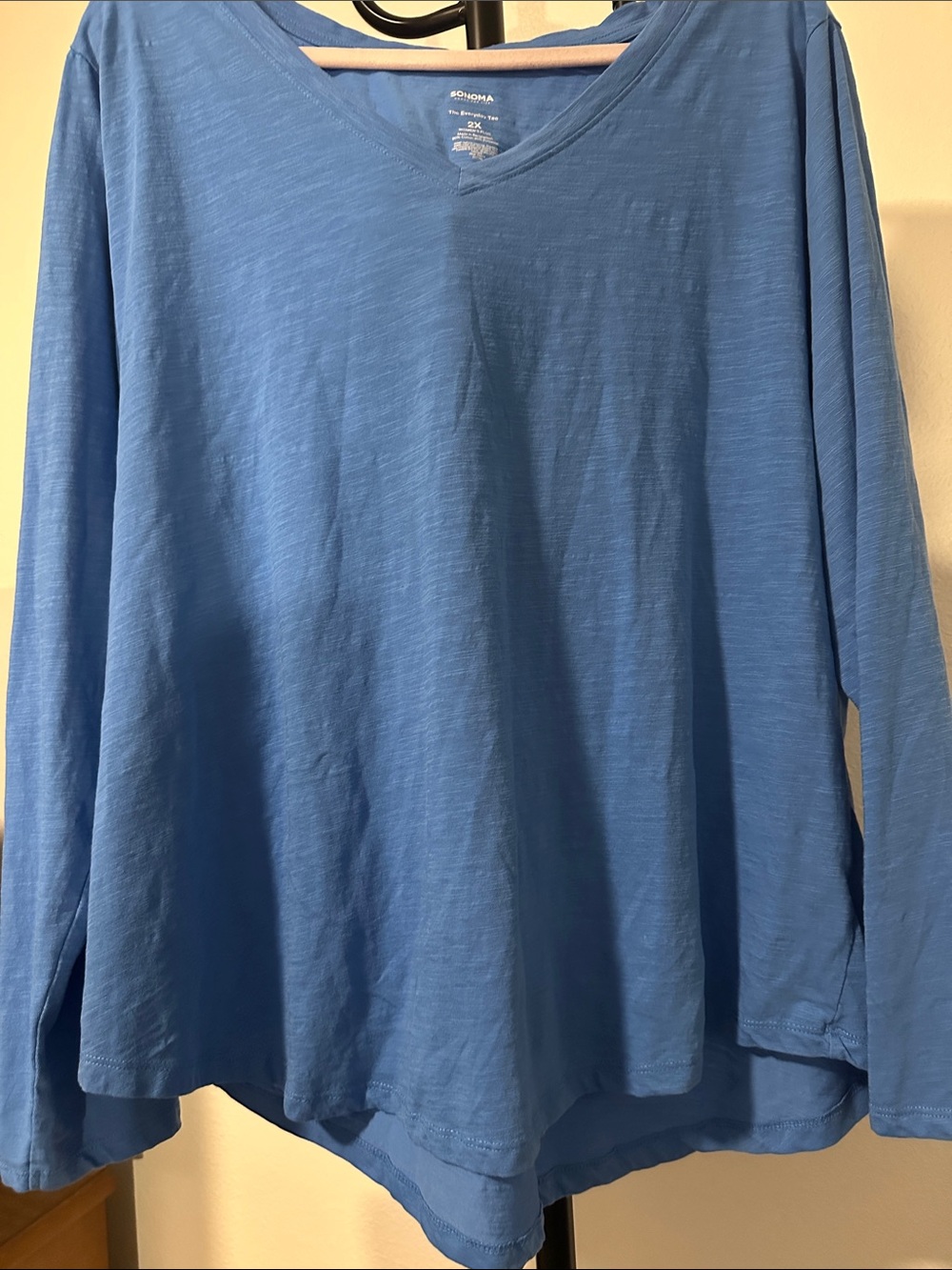 Sonoma Women's Long-Sleeve V-Neck Top in Blue